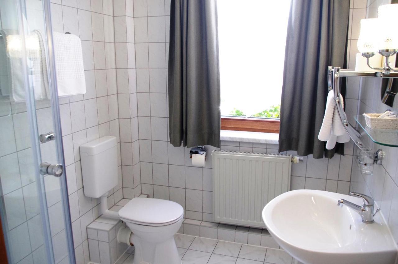 Hotel Gasthof Zum Walfisch Klingenthal Esterno foto